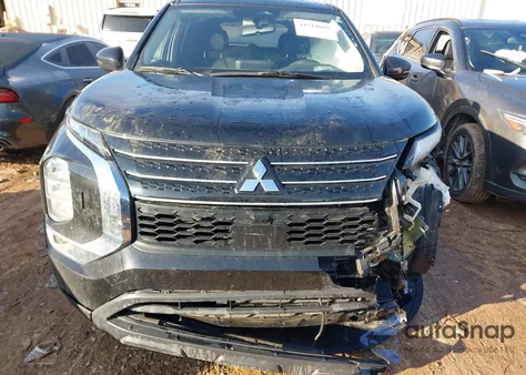 2022 Mitsubishi Outlander Es 2.5 S-Awc z USA, uszkodzony, nr VIN JA4J4TA81NZ013965